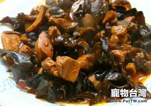 【美食攻略】自製貓咪雞肉木耳香菇飯