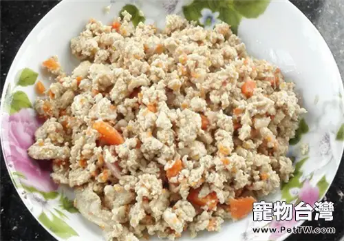 【美食攻略】自製貓咪日常肉食（1圖）-寵物台灣