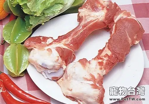 【美食攻略】自製貓咪的豬骨牛肉蔬菜飯