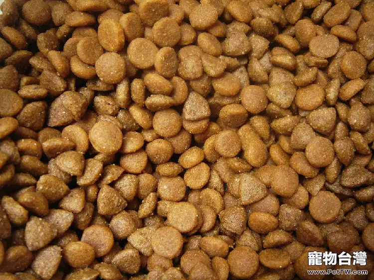 從成分說明書就能看出狗糧的好與壞（1圖）-寵物台灣