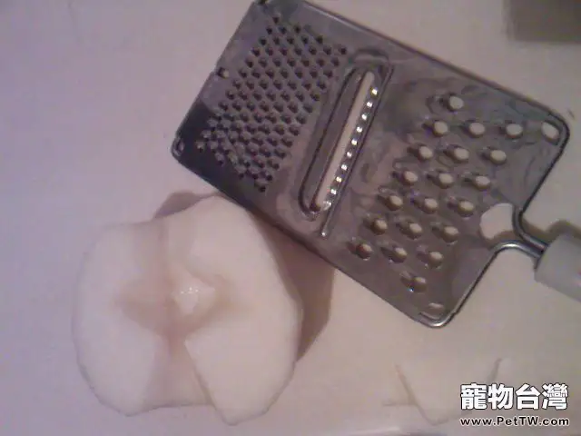自己DIY~兔兔的維C木瓜草餅